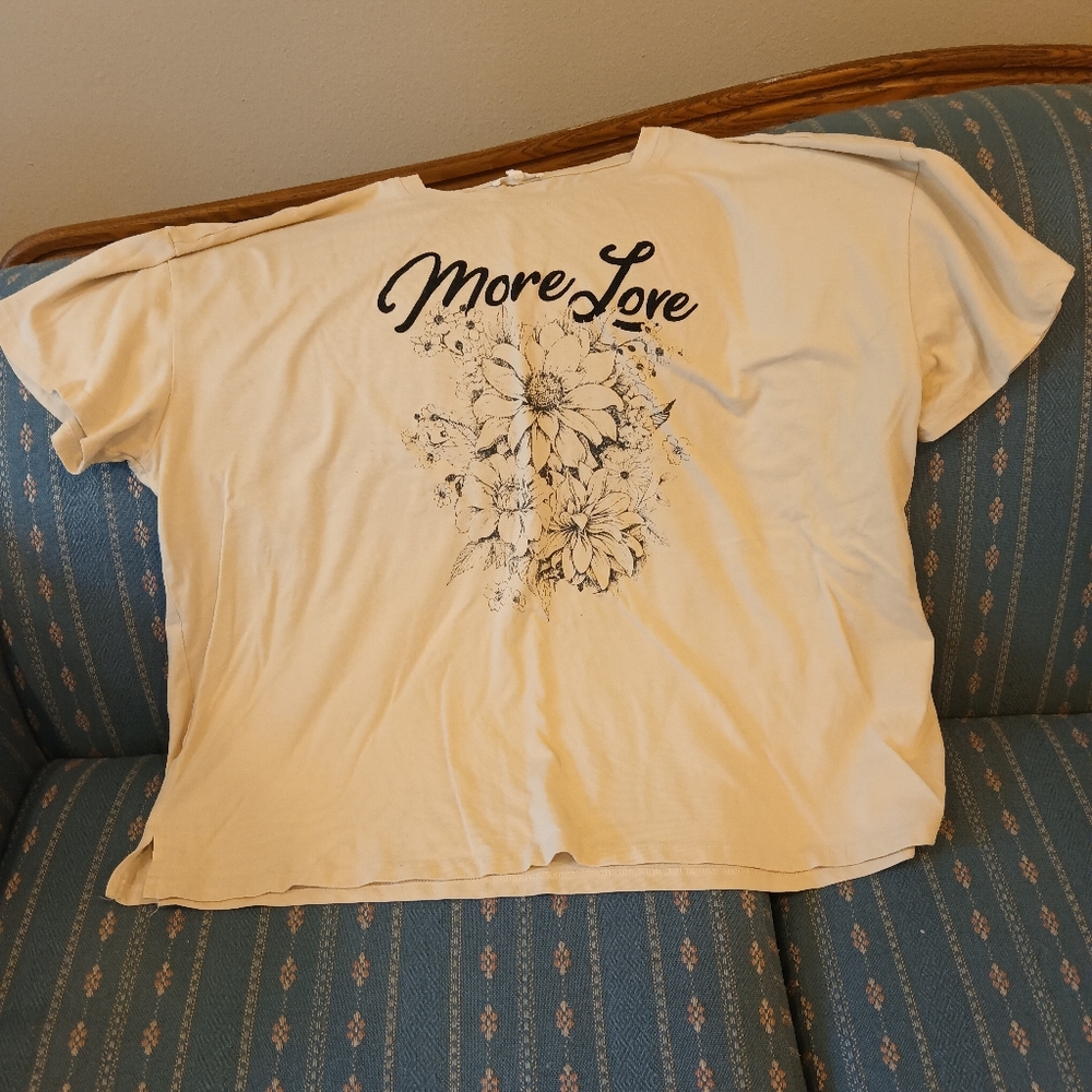 Maurices Cream Short Sleeve Tee with Floral Design